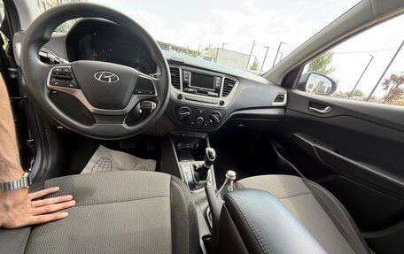 Hyundai Solaris II рестайлинг, 2020 год, 1 410 000 рублей, 29 фотография