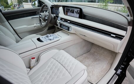 Genesis G90, 2025 год, 22 000 000 рублей, 13 фотография