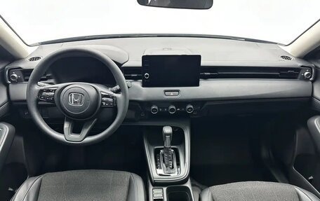 Honda Vezel, 2023 год, 1 780 000 рублей, 2 фотография