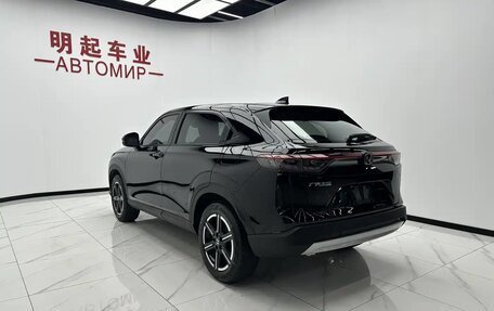Honda Vezel, 2023 год, 1 780 000 рублей, 3 фотография