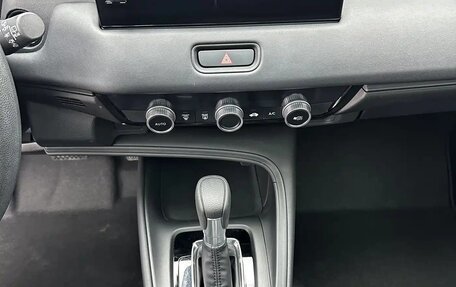 Honda Vezel, 2023 год, 1 780 000 рублей, 6 фотография