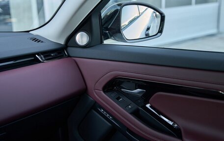 Land Rover Range Rover Evoque II, 2025 год, 6 599 900 рублей, 21 фотография