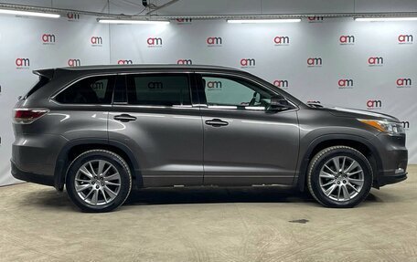 Toyota Highlander III, 2014 год, 2 499 000 рублей, 8 фотография
