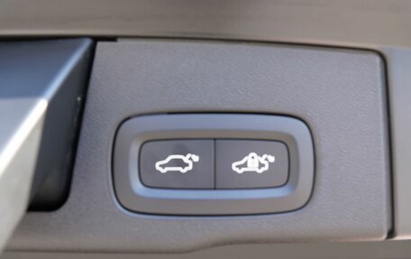 Volvo XC60 II, 2025 год, 6 850 000 рублей, 9 фотография