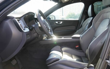 Volvo XC60 II, 2025 год, 6 850 000 рублей, 17 фотография
