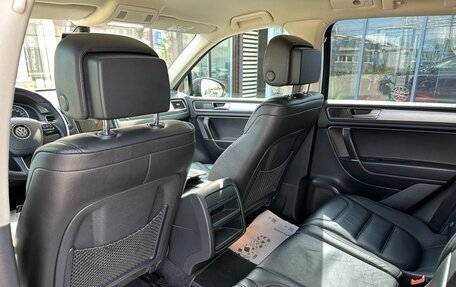 Volkswagen Touareg III, 2015 год, 2 170 000 рублей, 11 фотография