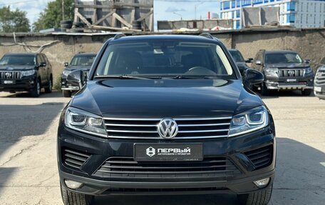 Volkswagen Touareg III, 2015 год, 2 170 000 рублей, 2 фотография