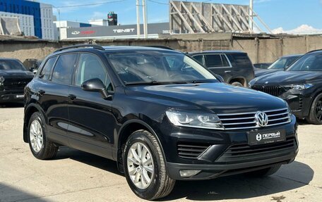 Volkswagen Touareg III, 2015 год, 2 170 000 рублей, 3 фотография