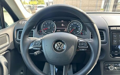 Volkswagen Touareg III, 2015 год, 2 170 000 рублей, 19 фотография