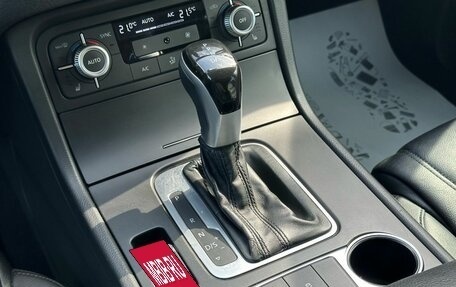 Volkswagen Touareg III, 2015 год, 2 170 000 рублей, 20 фотография