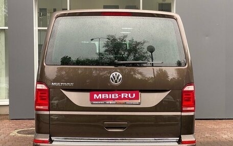 Volkswagen Multivan T6 рестайлинг, 2019 год, 3 999 000 рублей, 5 фотография
