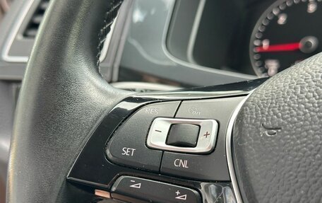 Volkswagen Multivan T6 рестайлинг, 2019 год, 3 999 000 рублей, 19 фотография