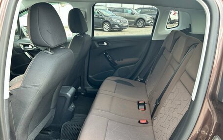 Peugeot 2008 II, 2014 год, 699 000 рублей, 14 фотография