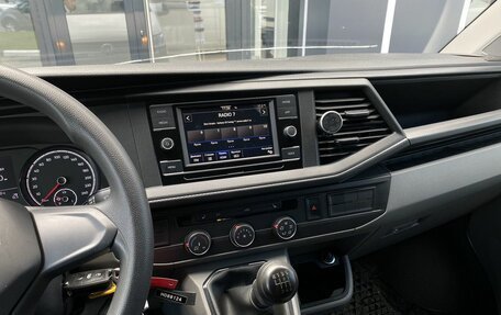 Volkswagen Transporter T6 рестайлинг, 2021 год, 3 470 000 рублей, 18 фотография