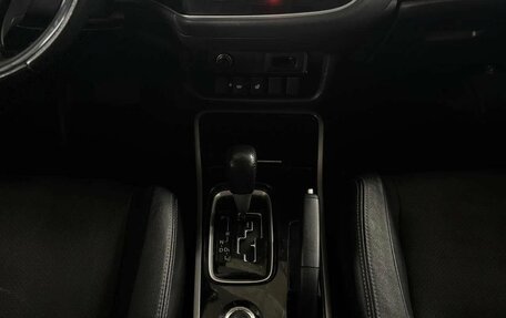 Mitsubishi Outlander III рестайлинг 3, 2018 год, 1 649 000 рублей, 17 фотография