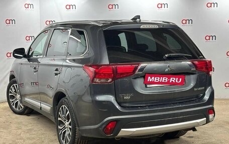 Mitsubishi Outlander III рестайлинг 3, 2018 год, 1 649 000 рублей, 5 фотография