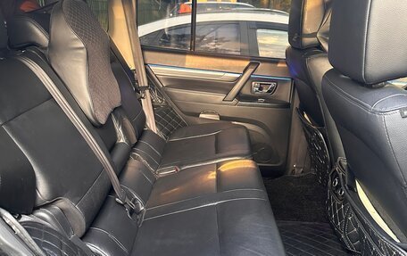 Mitsubishi Pajero IV, 2015 год, 2 650 000 рублей, 10 фотография