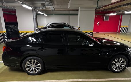 Infiniti Q70 I, 2015 год, 3 000 000 рублей, 4 фотография