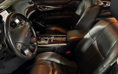 Infiniti Q70 I, 2015 год, 3 000 000 рублей, 9 фотография