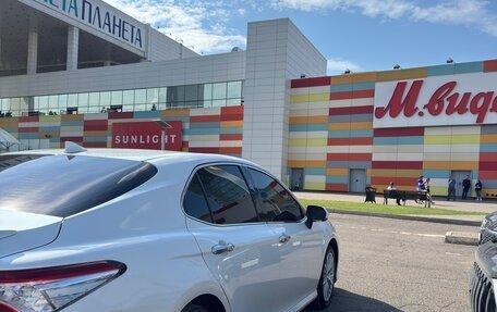 Toyota Camry, 2018 год, 2 700 000 рублей, 2 фотография