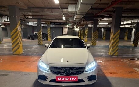 Mercedes-Benz C-Класс, 2019 год, 3 200 000 рублей, 2 фотография