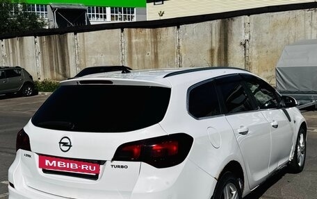 Opel Astra J, 2011 год, 500 000 рублей, 8 фотография