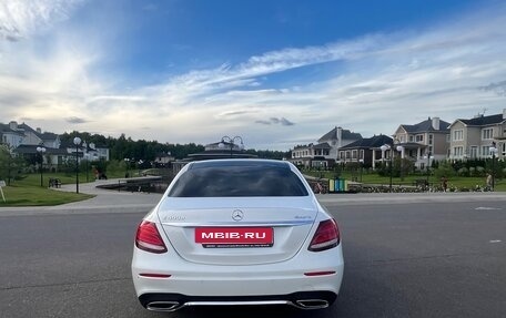 Mercedes-Benz E-Класс, 2019 год, 4 100 000 рублей, 12 фотография