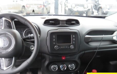 Jeep Renegade I рестайлинг, 2016 год, 1 790 000 рублей, 5 фотография