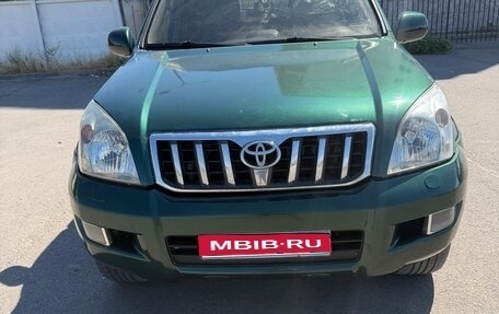 Toyota Land Cruiser Prado 120 рестайлинг, 2003 год, 1 650 000 рублей, 1 фотография