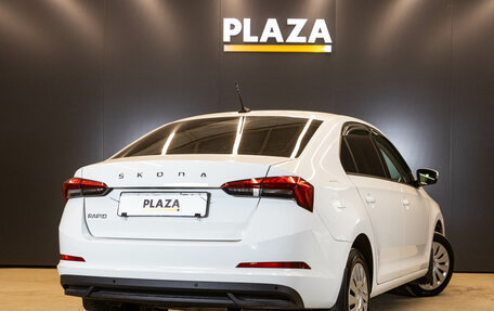 Skoda Rapid II, 2021 год, 1 649 000 рублей, 4 фотография