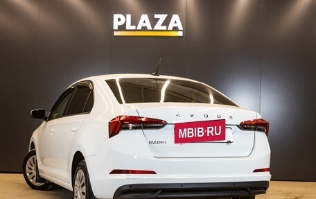 Skoda Rapid II, 2021 год, 1 649 000 рублей, 3 фотография