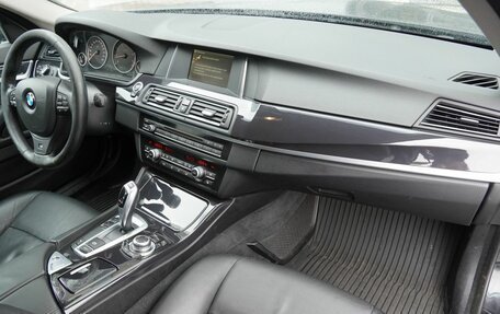 BMW 5 серия, 2013 год, 1 950 000 рублей, 14 фотография