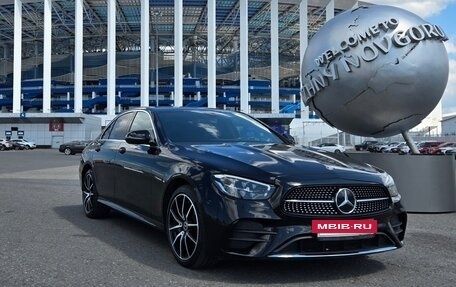 Mercedes-Benz E-Класс, 2021 год, 5 000 000 рублей, 3 фотография