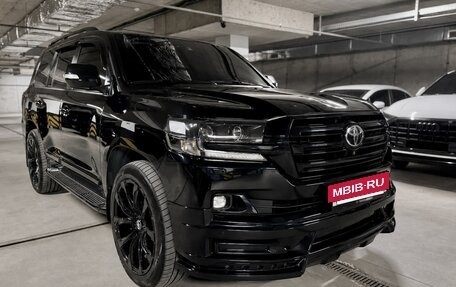 Toyota Land Cruiser 200, 2016 год, 6 120 000 рублей, 4 фотография
