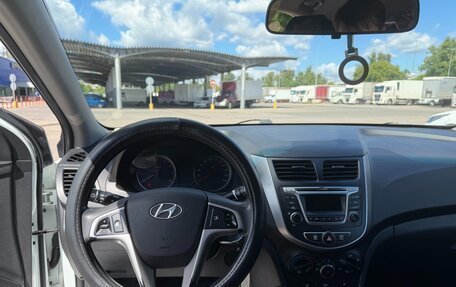 Hyundai Solaris II рестайлинг, 2016 год, 1 100 000 рублей, 8 фотография