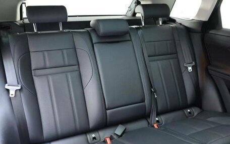 Land Rover Range Rover Evoque II, 2022 год, 4 899 000 рублей, 12 фотография