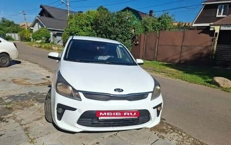 KIA Rio IV, 2017 год, 650 000 рублей, 4 фотография