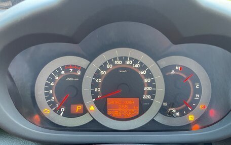 Toyota RAV4, 2010 год, 1 199 999 рублей, 17 фотография