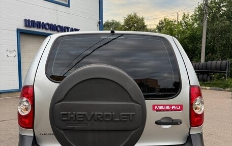 Chevrolet Niva I рестайлинг, 2016 год, 730 000 рублей, 5 фотография