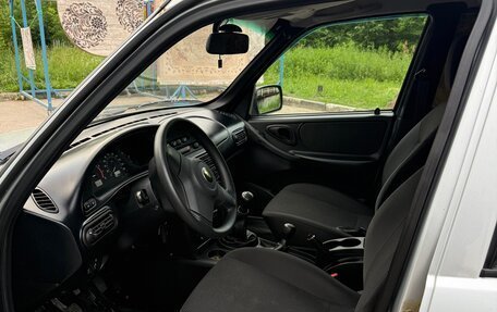 Chevrolet Niva I рестайлинг, 2016 год, 730 000 рублей, 9 фотография