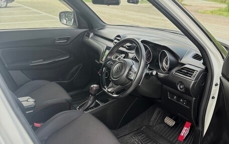 Suzuki Swift V, 2021 год, 1 100 000 рублей, 14 фотография
