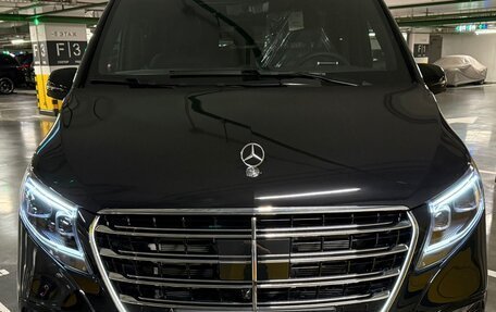 Mercedes-Benz V-Класс, 2026 год, 14 370 000 рублей, 2 фотография