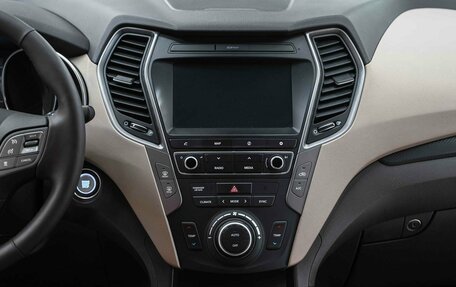 Hyundai Santa Fe III рестайлинг, 2018 год, 2 090 000 рублей, 13 фотография