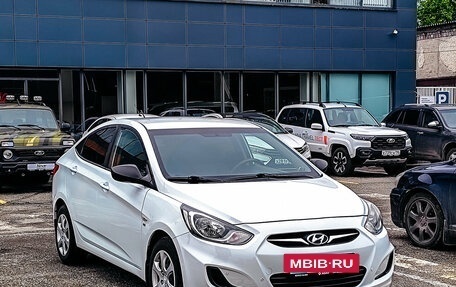 Hyundai Solaris II рестайлинг, 2014 год, 945 669 рублей, 2 фотография