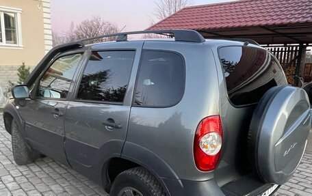 Chevrolet Niva I рестайлинг, 2020 год, 950 000 рублей, 3 фотография