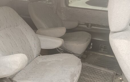 Hyundai H-1 II рестайлинг, 1998 год, 250 000 рублей, 14 фотография