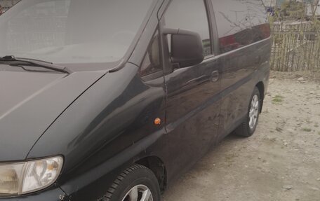 Hyundai H-1 II рестайлинг, 1998 год, 250 000 рублей, 19 фотография
