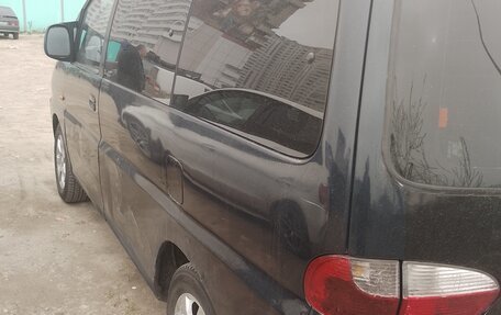 Hyundai H-1 II рестайлинг, 1998 год, 250 000 рублей, 18 фотография