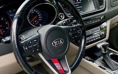 KIA Carnival III, 2020 год, 3 250 000 рублей, 25 фотография