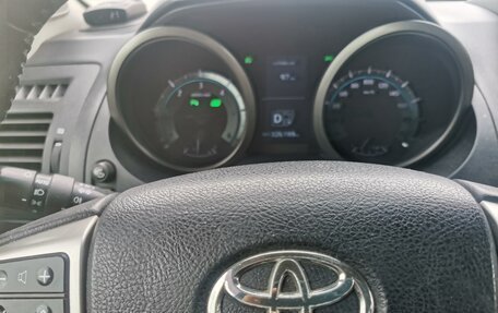 Toyota Land Cruiser Prado 150 рестайлинг 2, 2010 год, 2 539 000 рублей, 7 фотография